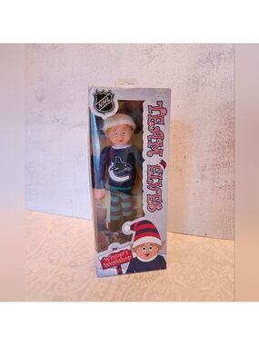 Winner's Workshop Team Elves Vancouver Canucks Officially Licensed NHL Elf, NEW